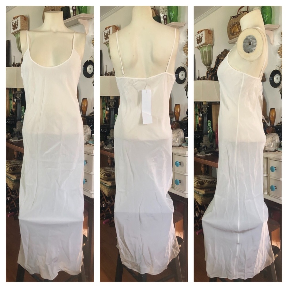 DVF Full Slip or Nightgown - Picture 3 of 6